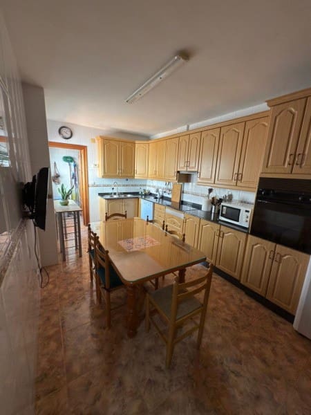 3 sovrum Hus till salu i Huescar - 165 000 € (Ref: 9395424)