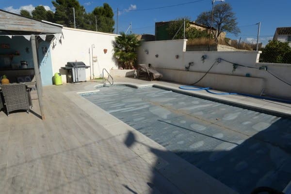 3 soveværelse Villa til salg i Caniles med swimmingpool - € 145.000 (Ref: 9404411)