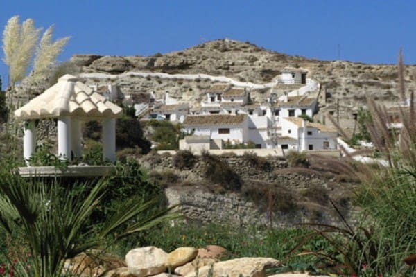 3 bedroom Cave House for sale in Galera - € 135,000 (Ref: 9413563)