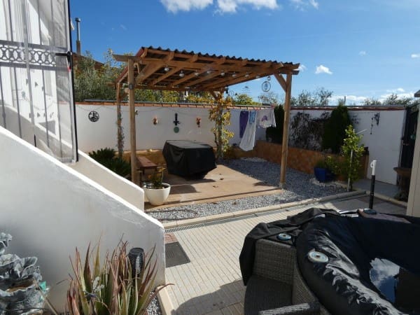 4 soveværelse Finca/Landehus til salg i Cuevas del Campo - € 125.000 (Ref: 9416112)