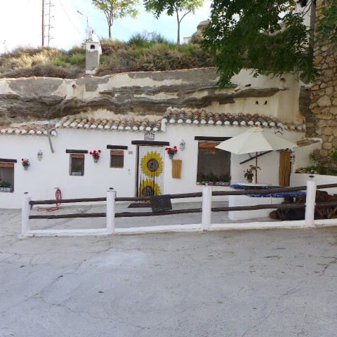 3 soveværelse Hulehus til salg i Galera - € 80.000 (Ref: 9428950)