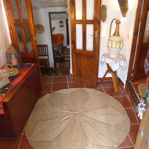 3 soveværelse Hulehus til salg i Galera - € 80.000 (Ref: 9428950)