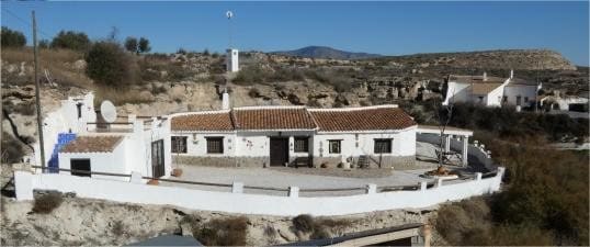 6 soverom Grottehus til salgs i La Alqueria - € 235 000 (Ref: 9436637)