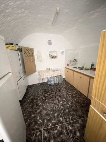 Casa Cueva de 10 habitaciones en Benamaurel en venta - 257.500 € (Ref: 9510033)