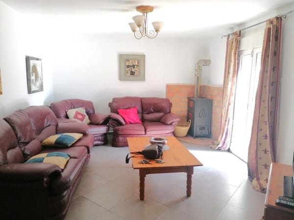 5 bedroom Cave House for sale in Zujar - € 100,000 (Ref: 9523702)