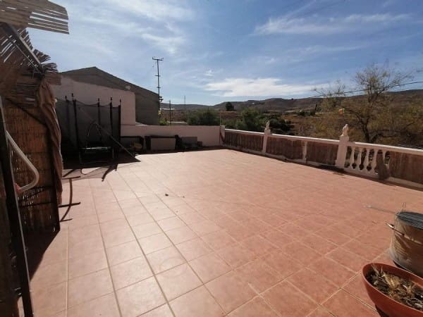 5 bedroom Cave House for sale in Zujar - € 100,000 (Ref: 9523702)