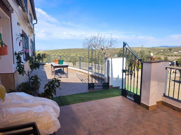 5 slaapkamer Finca/Landhuis te koop in Quesada - € 114.000 (Ref: 9525958)