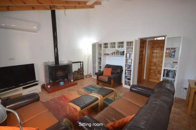 6 chambre Villa/Maison à vendre à Uleila del Campo - 329 000 € (Ref: 9599757)