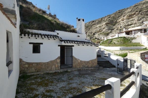 3 sypialnia Dom w skale na sprzedaż w Galera - 79 950 € (Ref: 9602491)