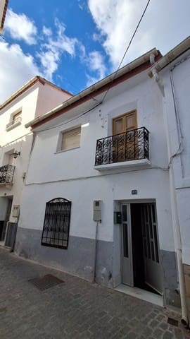 4 bedroom Townhouse for sale in Serón - € 67,000 (Ref: 9625991)