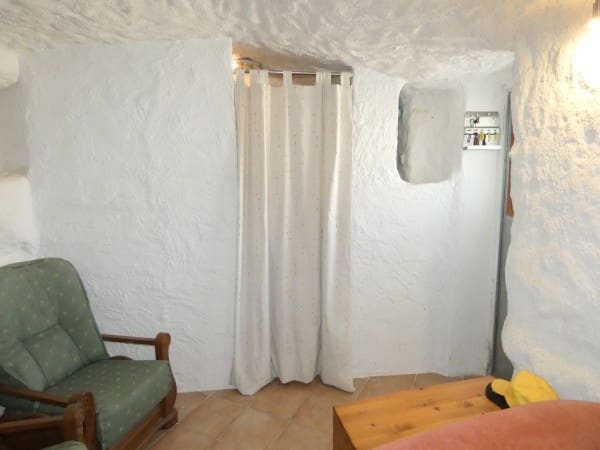 4 makuuhuone Luolatalo myytävänä paikassa Caniles - 79 950 € (Ref: 9626086)