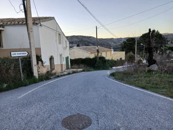 5 bedroom Finca/Country House for sale in Seron - € 35,000 (Ref: 9628125)