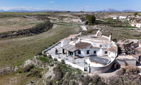 Casa Cueva de 3 habitaciones en La Alqueria en venta con piscina - 149.950 € (Ref: 9646762)