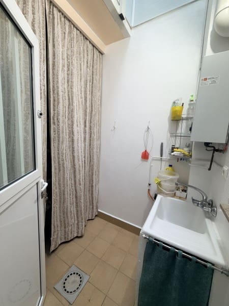 3 bedroom Semi-detached Villa for sale in Benamaurel - € 95,000 (Ref: 9685983)