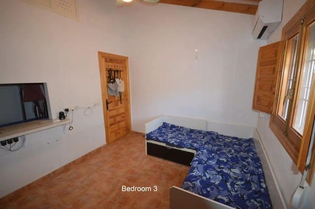 3 bedroom Villa for sale in Uleila del Campo - € 199,950 (Ref: 9726877)