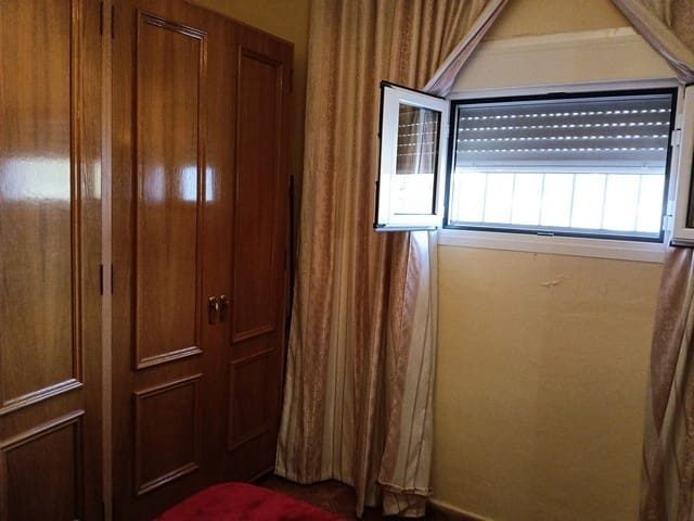 2 bedroom Villa for sale in Benamaurel - € 99,950 (Ref: 9730897)