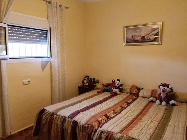 2 slaapkamer Villa te koop in Benamaurel - € 99.950 (Ref: 9730897)