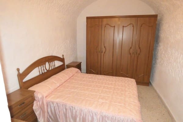 8 chambre Maison Troglodyte à vendre à Cortes de Baza - 96 000 € (Ref: 9731205)