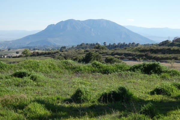 8 bedroom Cave House for sale in Cortes de Baza - € 96,000 (Ref: 9731205)