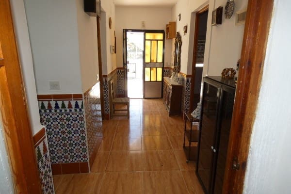 4 bedroom Cave House for sale in Cortes de Baza - € 66,000 (Ref: 9731562)