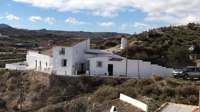 4 slaapkamer Grotwoning te koop in Zújar - € 85.000 (Ref: 9757596)