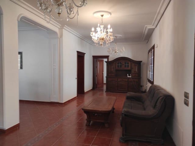 10 sypialnia Willa na sprzedaż w Cela - 625 000 € (Ref: 9765118)