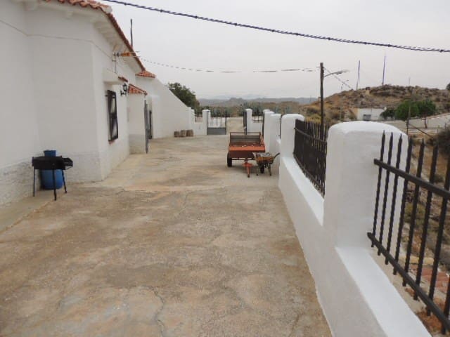 Casa Cueva de 5 habitaciones en Castilléjar en venta - 79.950 € (Ref: 9802781)