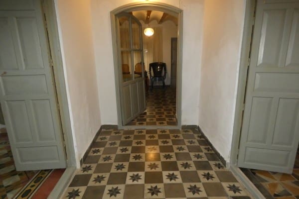 Casa de 6 habitaciones en Galera en venta - 79.950 € (Ref: 9805397)