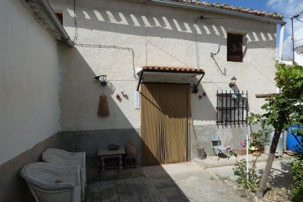 6 bedroom Cave House for sale in Cortes de Baza - € 66,000 (Ref: 9824255)