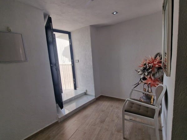 3 bedroom Cave House for sale in Castilléjar - € 135,000 (Ref: 9833007)