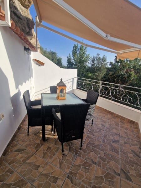 3 bedroom Cave House for sale in Castillejar - € 135,000 (Ref: 9833007)