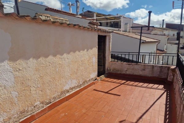 4 bedroom Cave House for sale in Cullar - € 49,990 (Ref: 9834895)