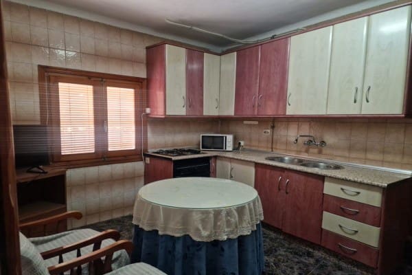 4 soveværelse Hulehus til salg i Cúllar - € 49.990 (Ref: 9834895)