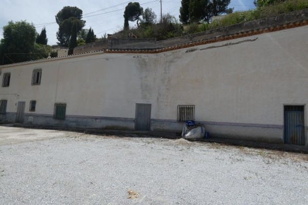 7 bedroom Cave House for sale in Cortes de Baza - € 81,000 (Ref: 9844616)