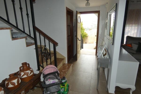 7 soverom Kjedet enebolig til salgs i Almontaras, Castril med svømmebasseng - € 195 000 (Ref: 9848202)