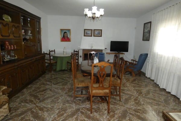 4 soveværelse Villa til salg i Fuente Vera, Castril - € 149.950 (Ref: 9850337)