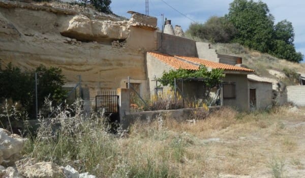 8 soveværelse Hulehus til salg i Cortes de Baza - € 65.000 (Ref: 9863903)