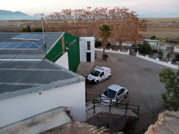 2 soveværelse Finca/Landehus til salg i Baza - € 288.400 (Ref: 9877435)