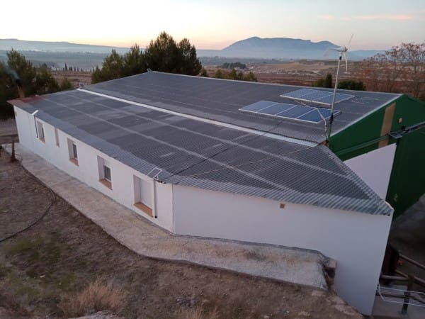 2 soveværelse Finca/Landehus til salg i Baza - € 288.400 (Ref: 9877435)