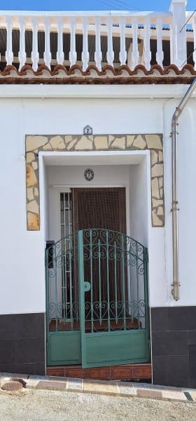 4 bedroom Townhouse for sale in Caniles with garage - € 155,000 (Ref: 9892679)