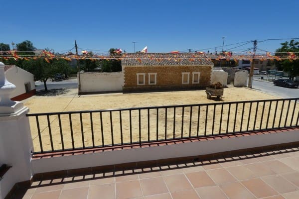 5 bedroom Townhouse for sale in Fatima - € 250,000 (Ref: 9892933)