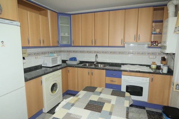 5 bedroom Townhouse for sale in Fátima, Castril - € 250,000 (Ref: 9892933)