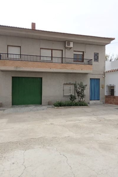 6 bedroom Cave House for sale in Cortes de Baza - € 155,000 (Ref: 9895346)