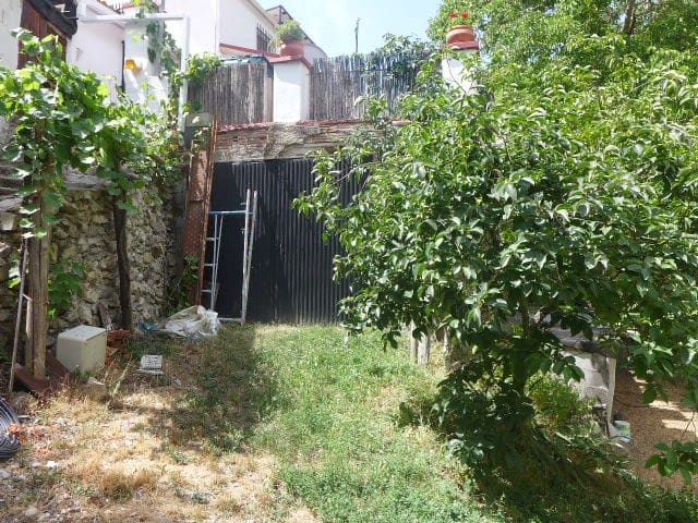 2 bedroom Finca/Country House for sale in Castril - € 215,000 (Ref: 9898444)