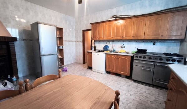 5 soveværelse Hulehus til salg i Fontanar, Pozo Alcón - € 66.000 (Ref: 9905158)