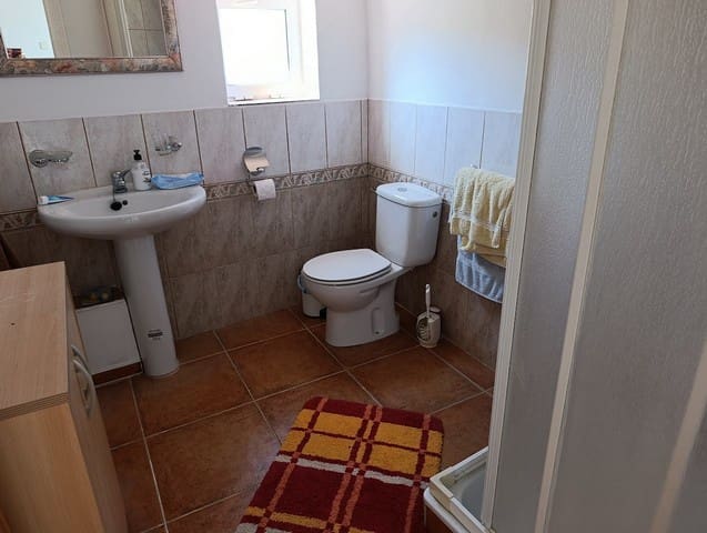 4 soveværelse Finca/Landehus til salg i Zújar med swimmingpool garage - € 166.000 (Ref: 9946786)