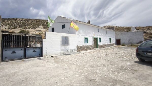 2 soveværelse Finca/Landehus til salg i Villanueva de las Torres med garage - € 106.000 (Ref: 9946819)