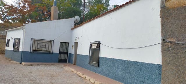 Casa Cueva de 4 habitaciones en Benamaurel en venta con garaje - 105.000 € (Ref: 9981675)