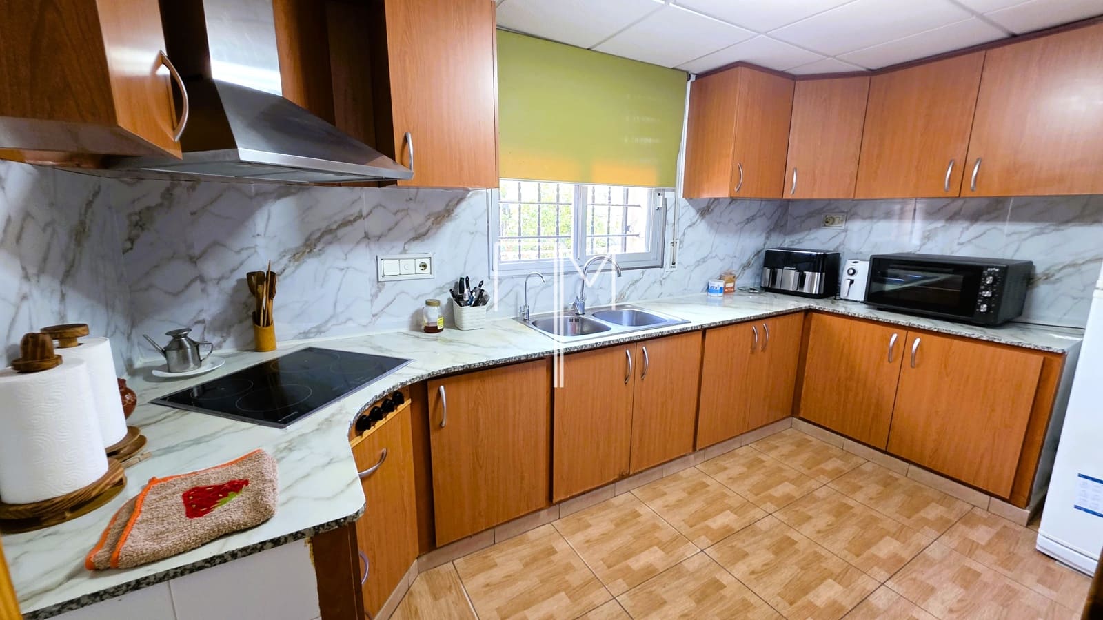 Chalet de 3 habitaciones en Alberic en venta con piscina garaje - 225.000 € (Ref: 10051892)