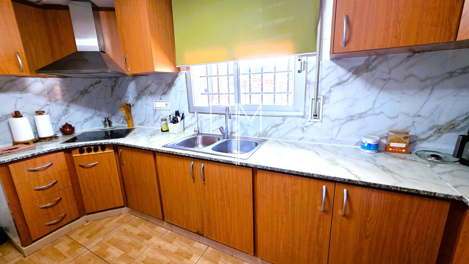 Chalet de 3 habitaciones en Alberic en venta con piscina garaje - 225.000 € (Ref: 10051892)